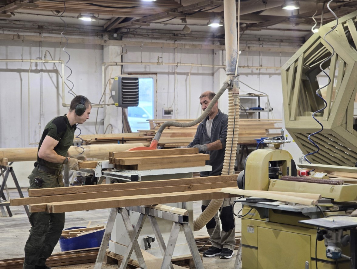 Производство